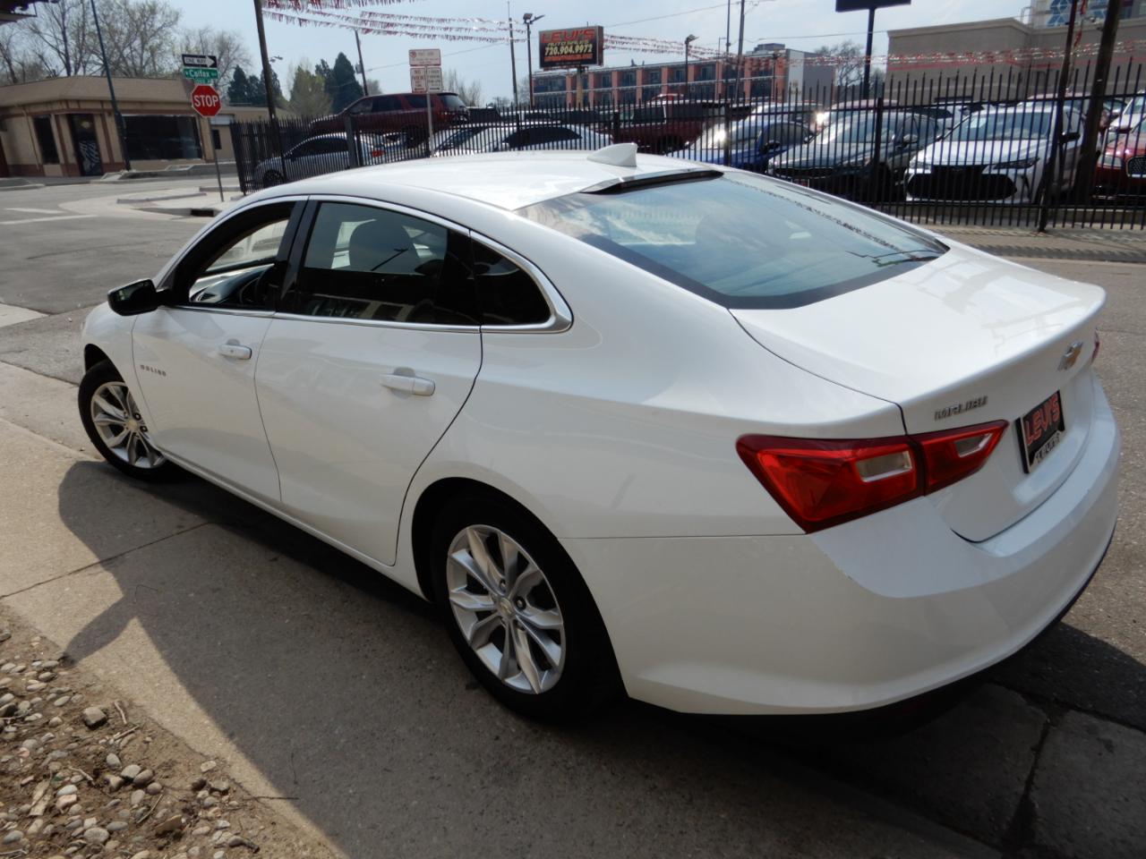 Chevrolet Malibu 4dr Sdn 1LT 2023