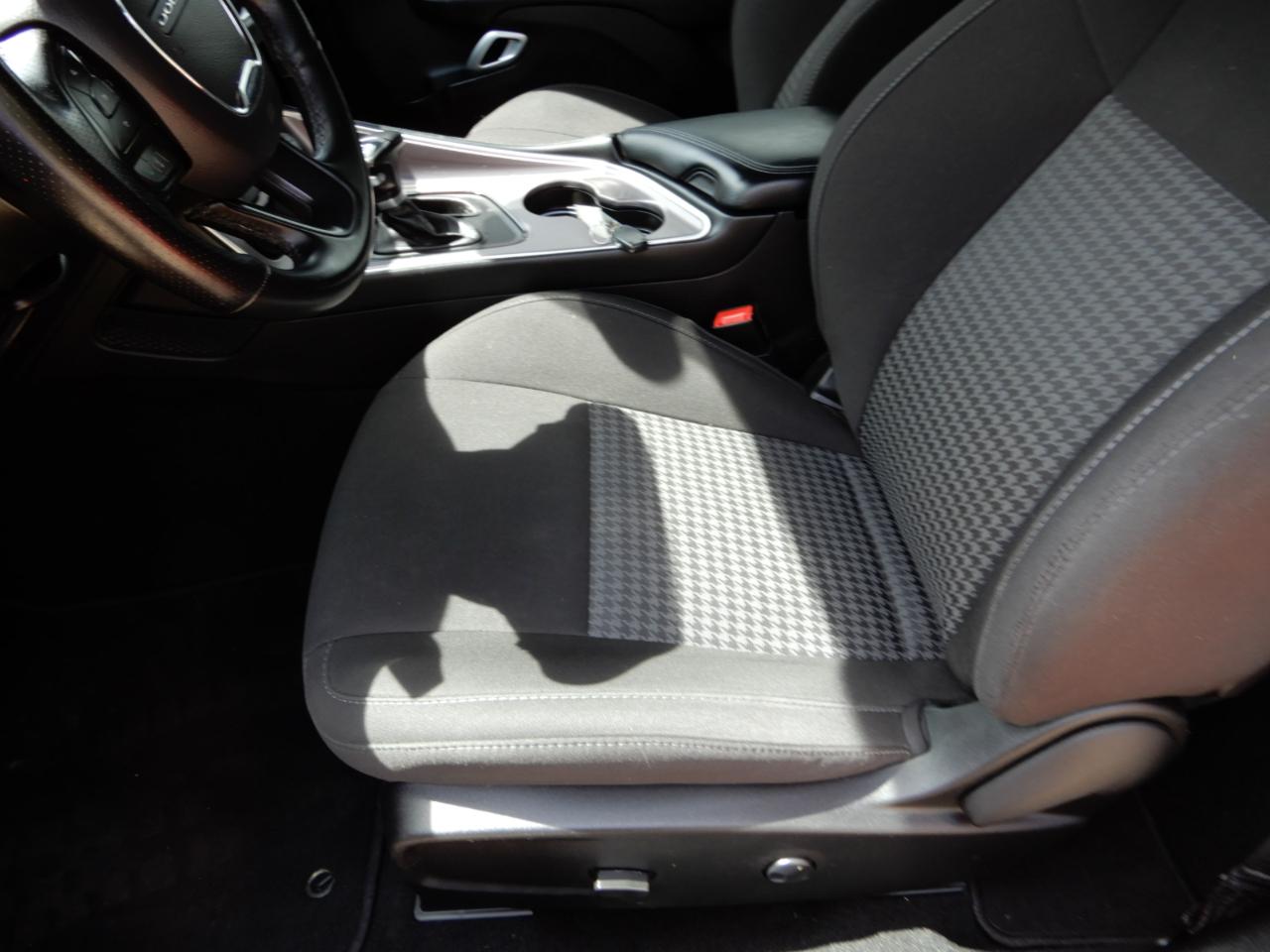 Dodge Challenger GT AWD 2022