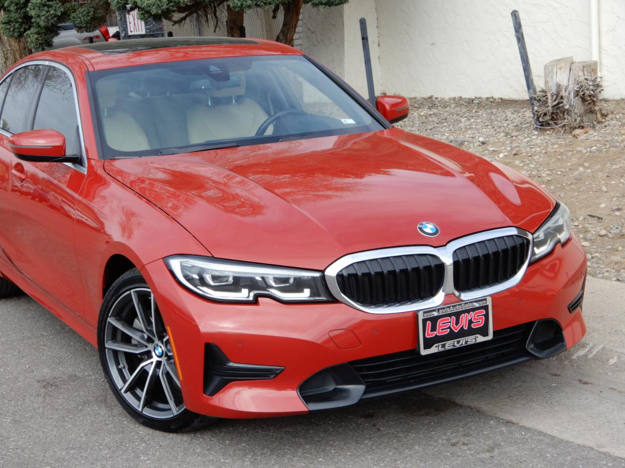 BMW 3 Series 330i xDrive Sedan 2020