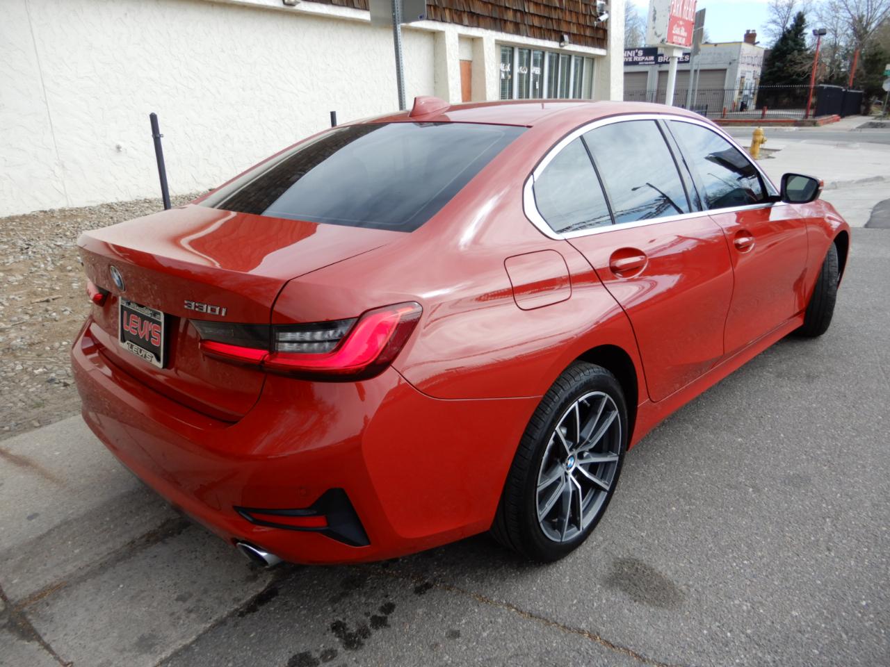 BMW 3 Series 330i xDrive Sedan 2020