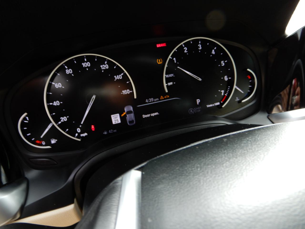 BMW 3 Series 330i xDrive Sedan 2020