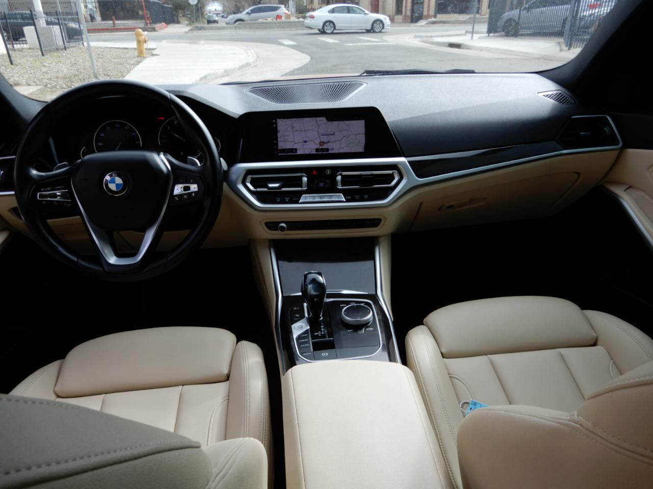 BMW 3 Series 330i xDrive Sedan 2020