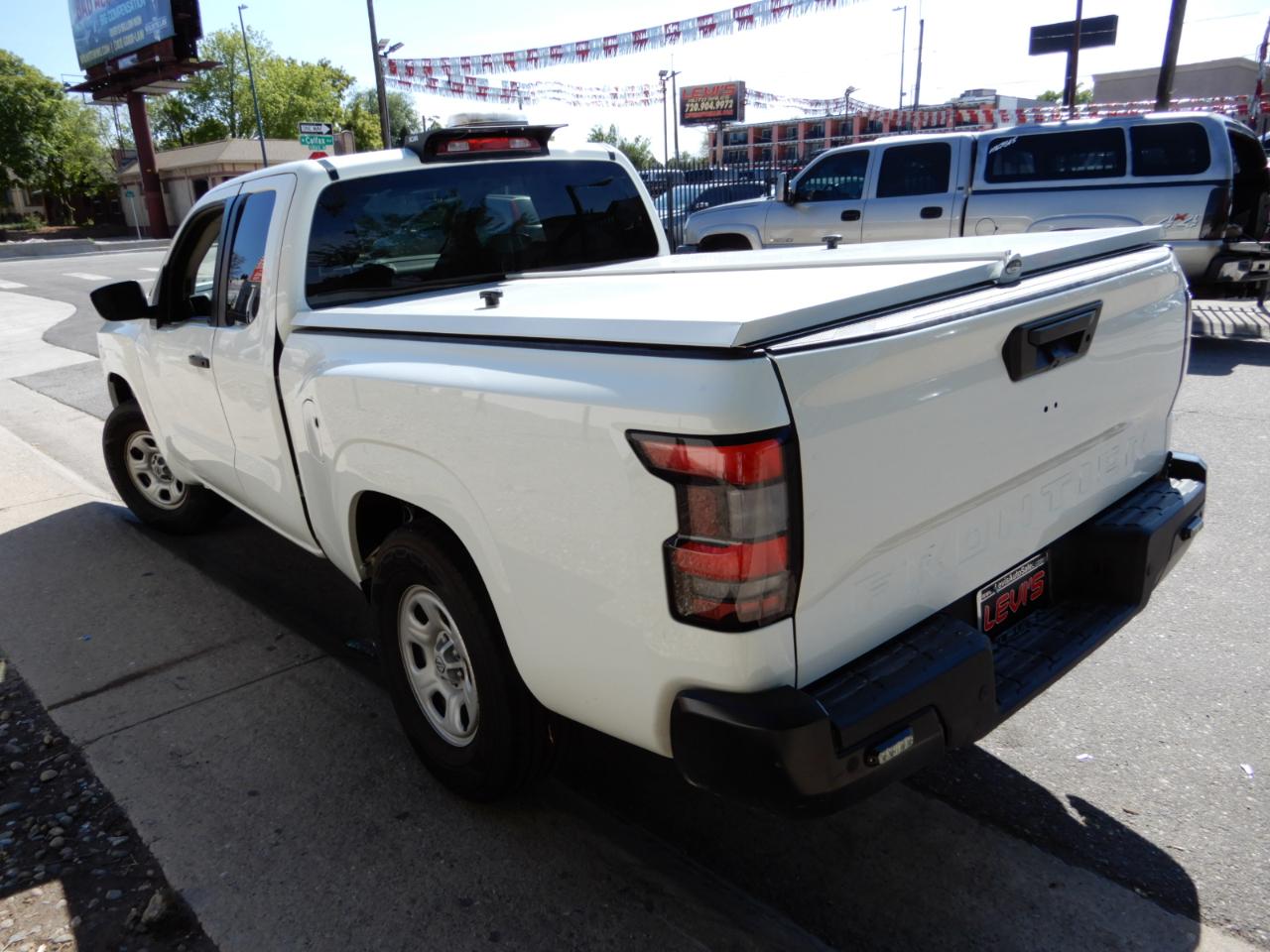 Nissan Frontier King Cab 4x4 S 2024