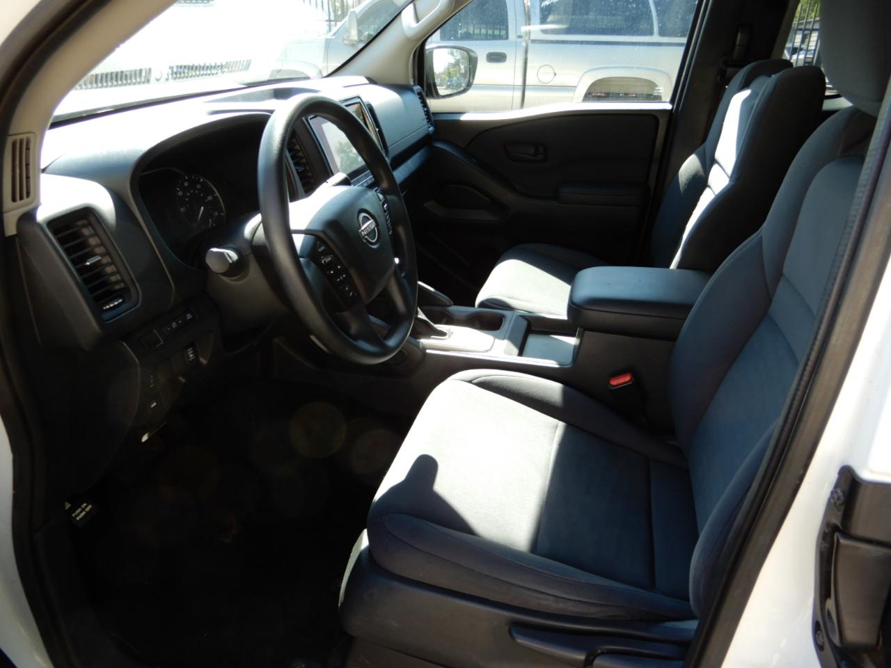 Nissan Frontier King Cab 4x4 S 2024
