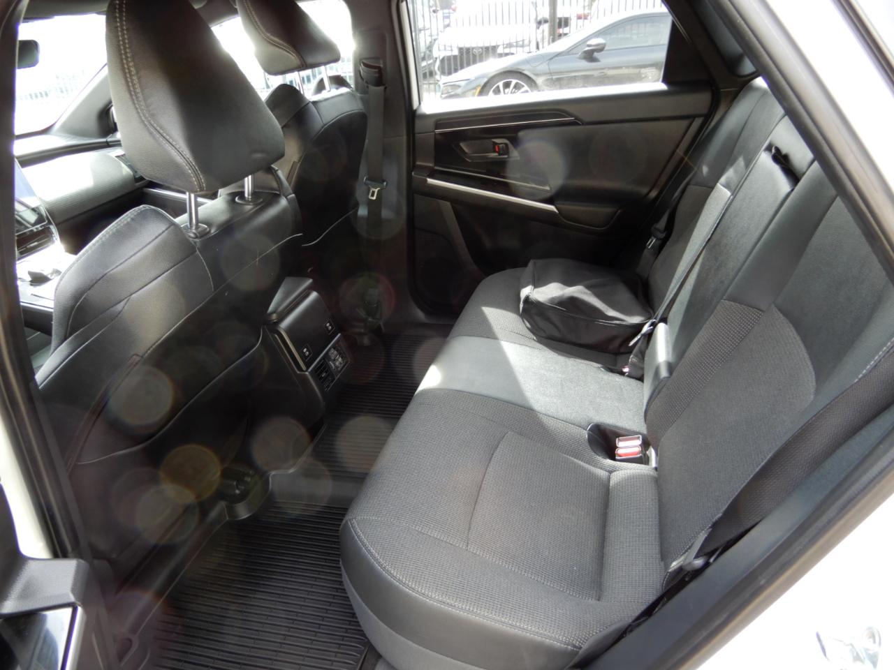 Toyota BZ4X XLE AWD (Natl) 2024