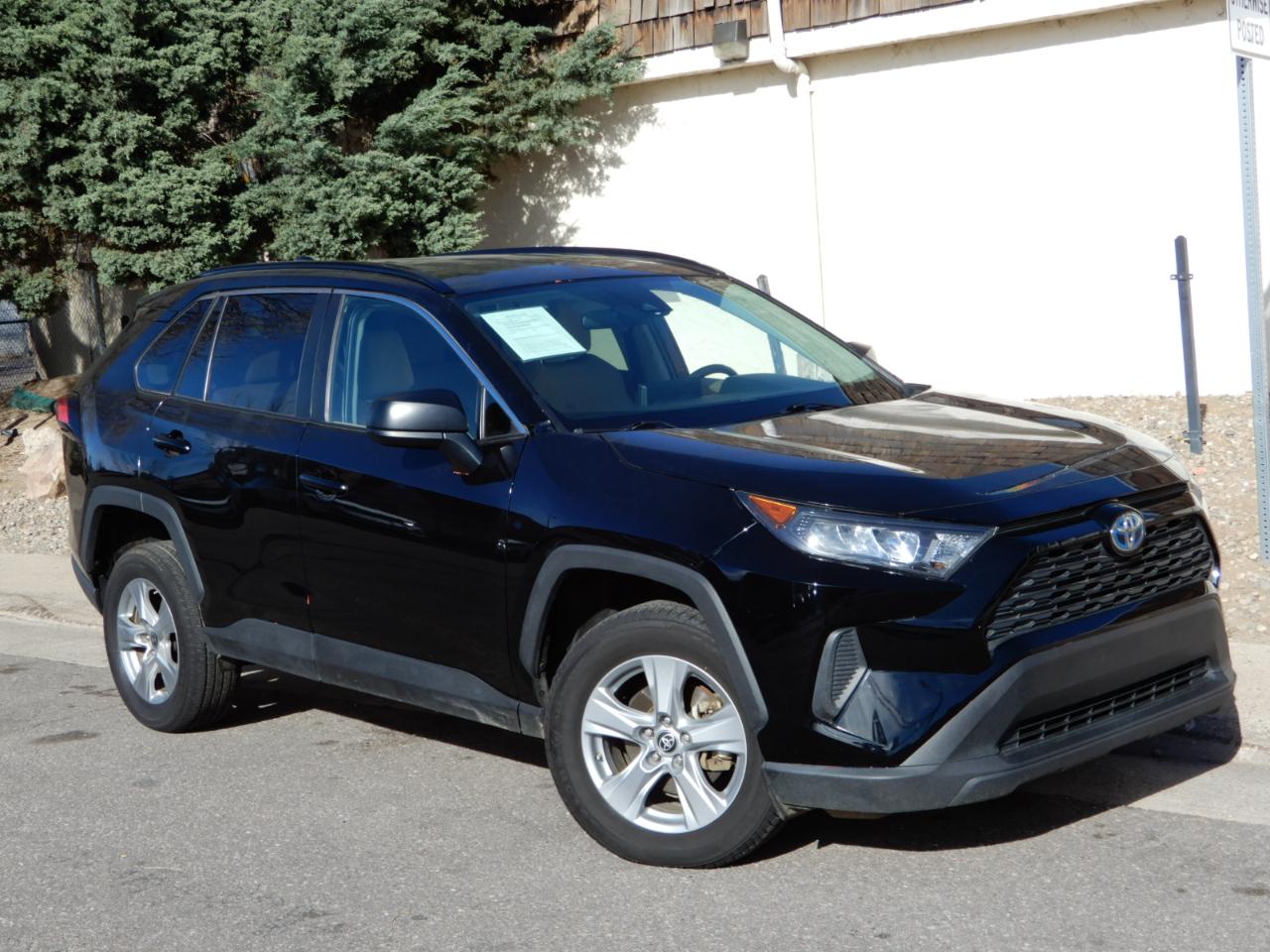 Toyota RAV4 Hybrid LE AWD (Natl) 2022