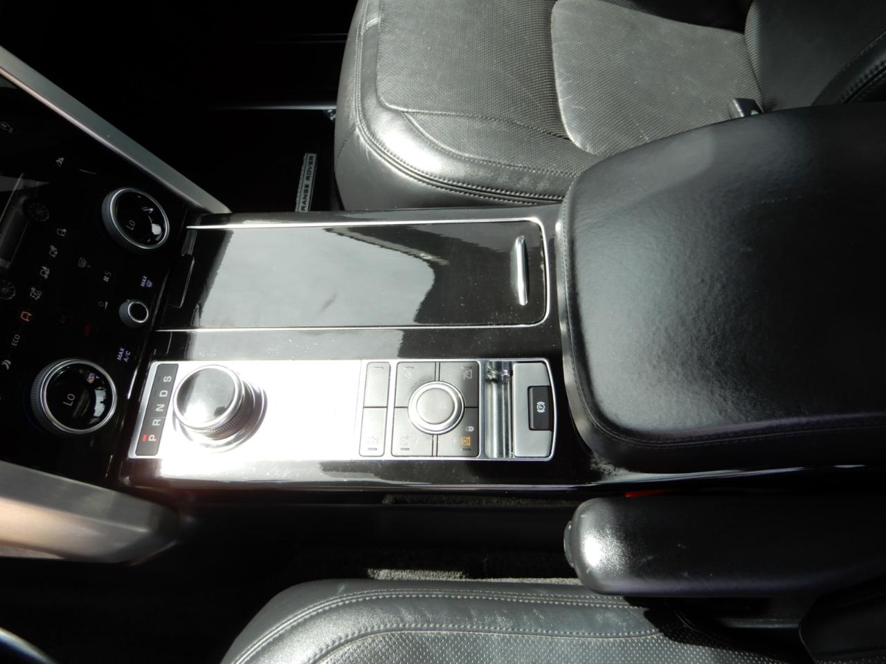 Land Rover Range Rover V6 Supercharged HSE SWB 2018