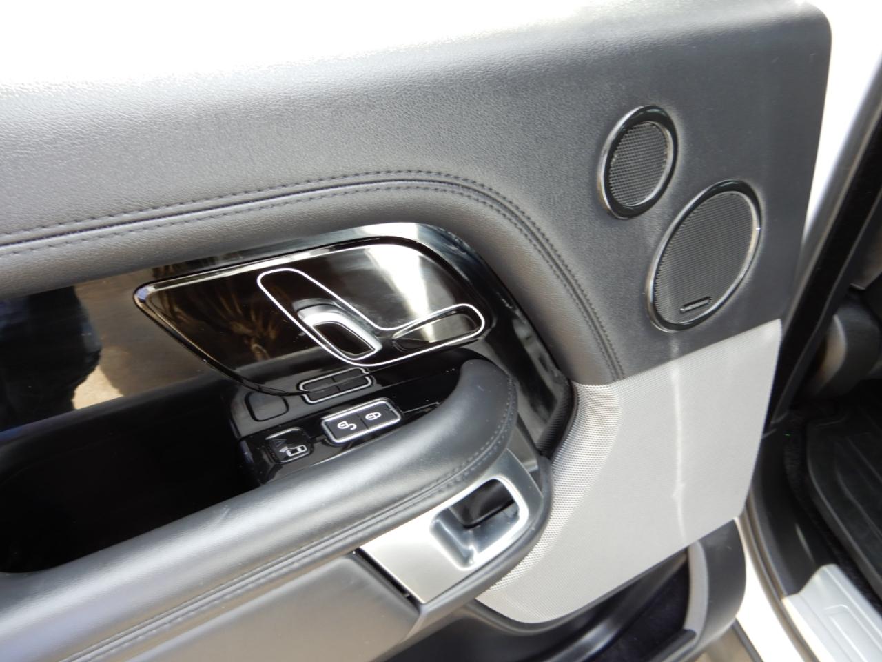 Land Rover Range Rover V6 Supercharged HSE SWB 2018