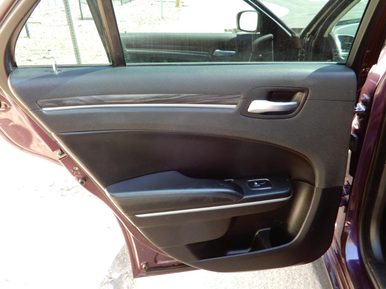Chrysler 300 Touring L RWD 2020