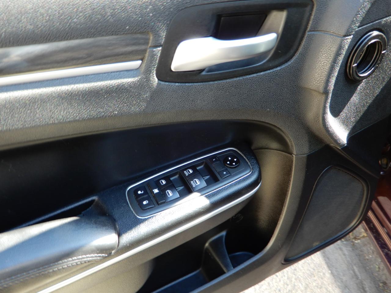 Chrysler 300 Touring L RWD 2020