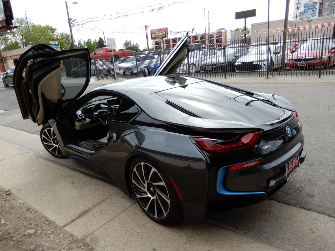 BMW i8 2dr Cpe 2016