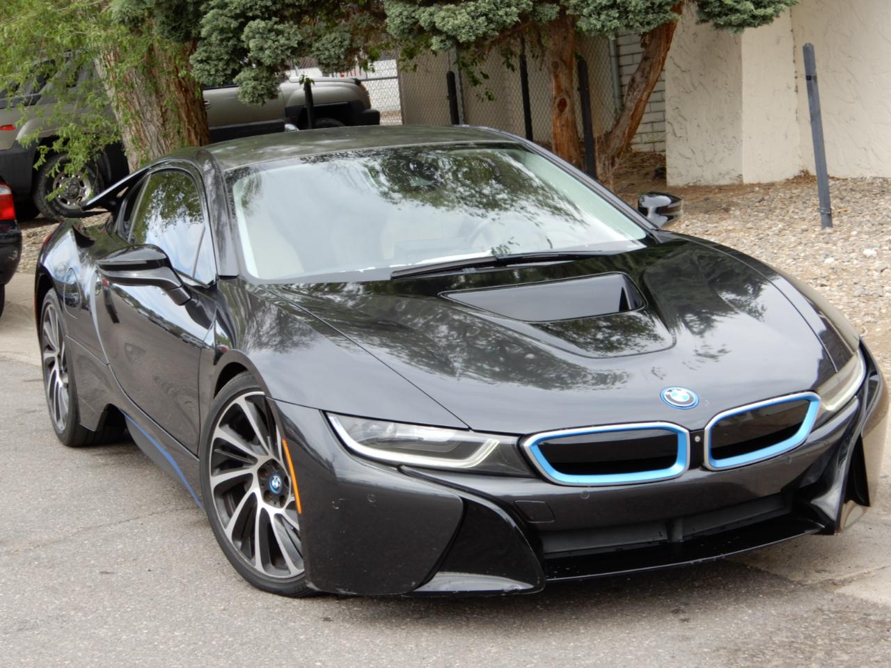 BMW i8 2dr Cpe 2016