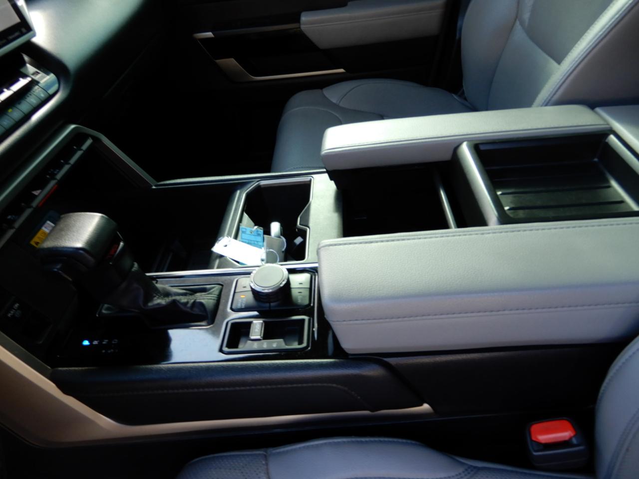 Toyota Tundra 4WD Limited CrewMax 6.5' Bed (Natl) 2023