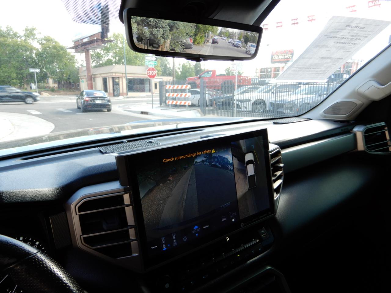 Toyota Tundra 4WD Limited CrewMax 6.5' Bed (Natl) 2023