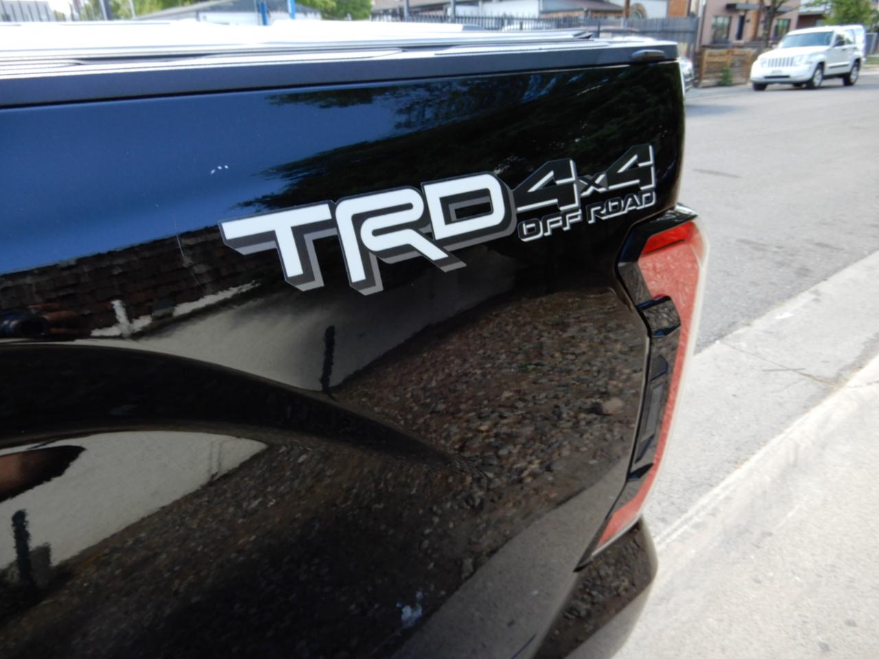 Toyota Tundra 4WD Limited CrewMax 6.5' Bed (Natl) 2023