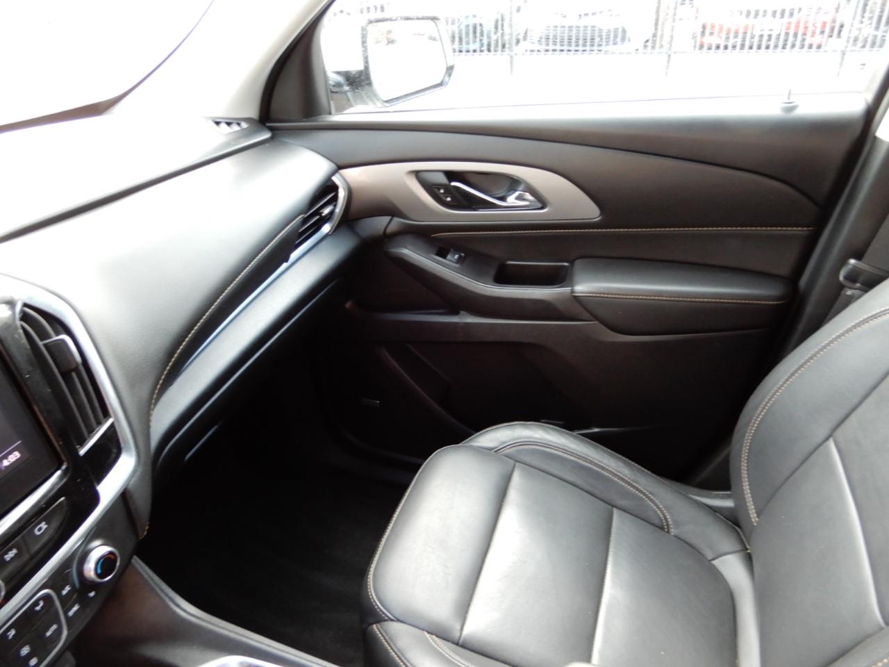 Chevrolet Traverse AWD 4dr LT Leather 2020