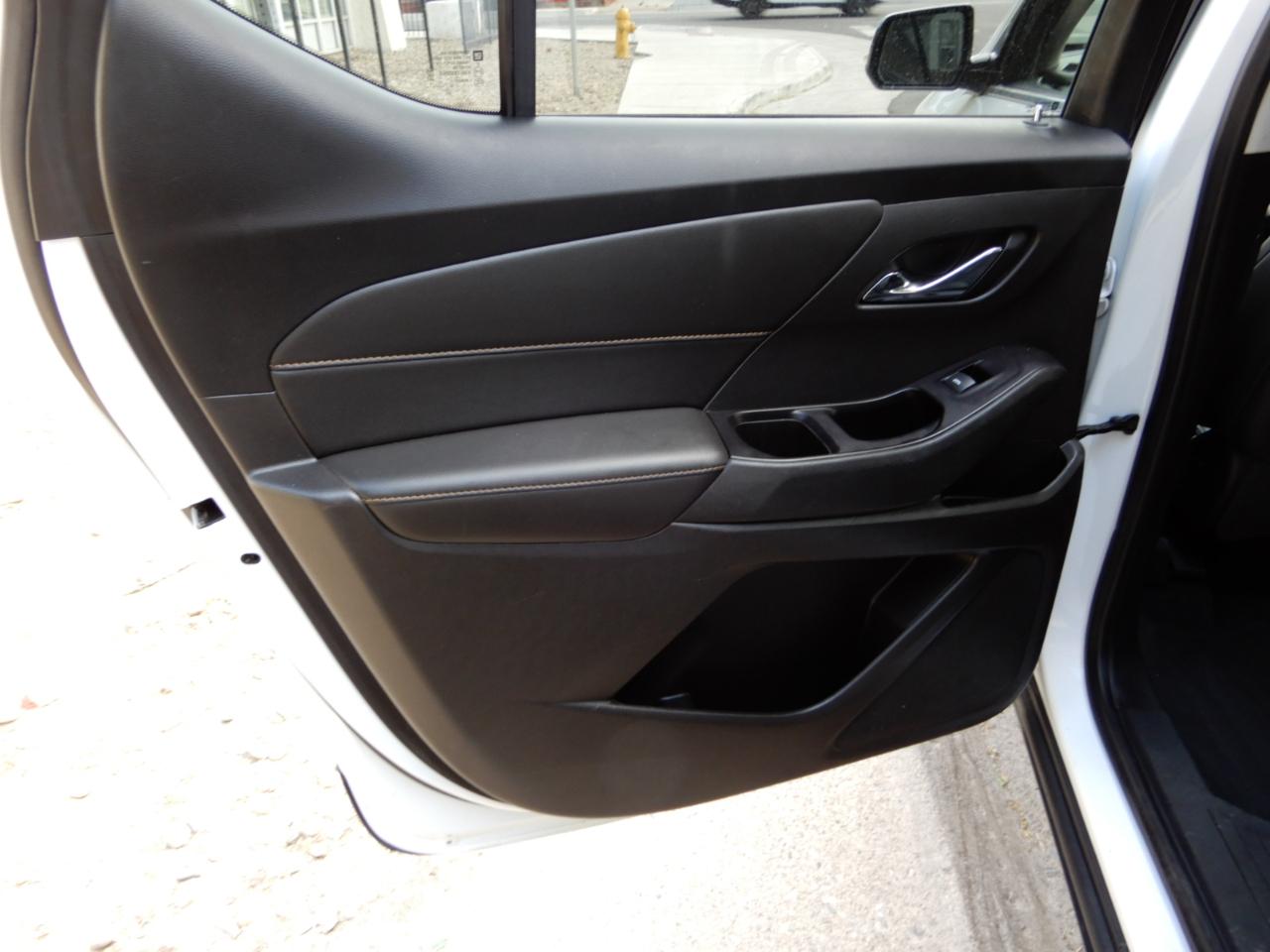 Chevrolet Traverse AWD 4dr LT Leather 2020