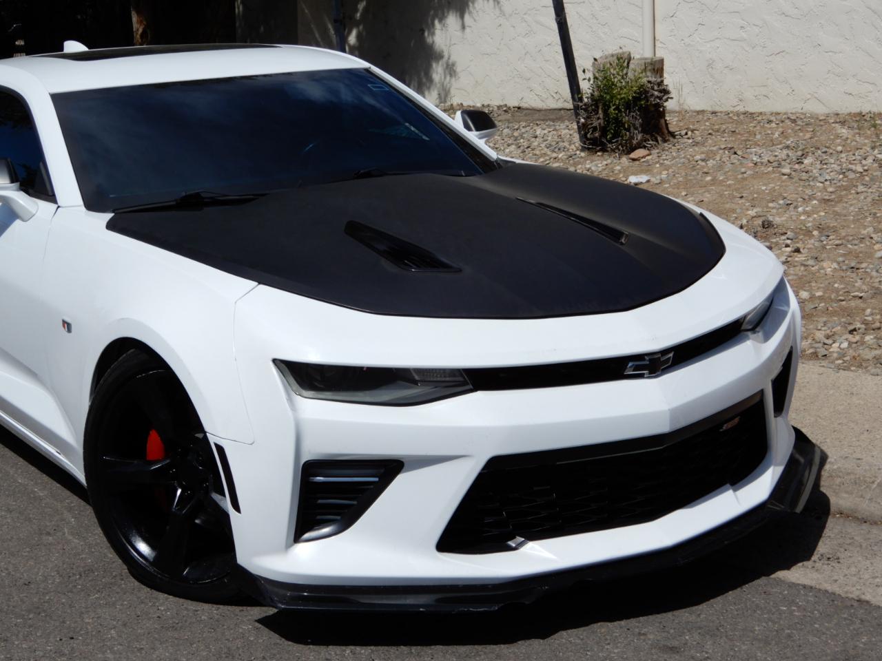 Chevrolet Camaro 2dr Cpe 1SS 2017