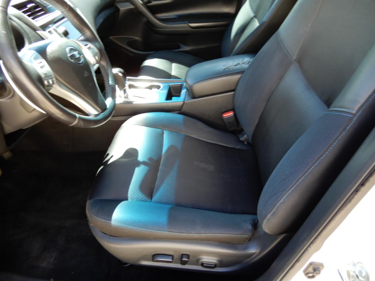 Nissan Altima 2.5 SR Sedan 2018