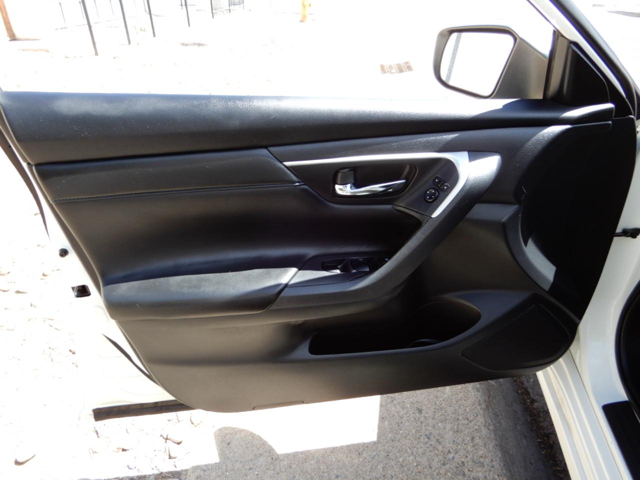 Nissan Altima 2.5 SR Sedan 2018