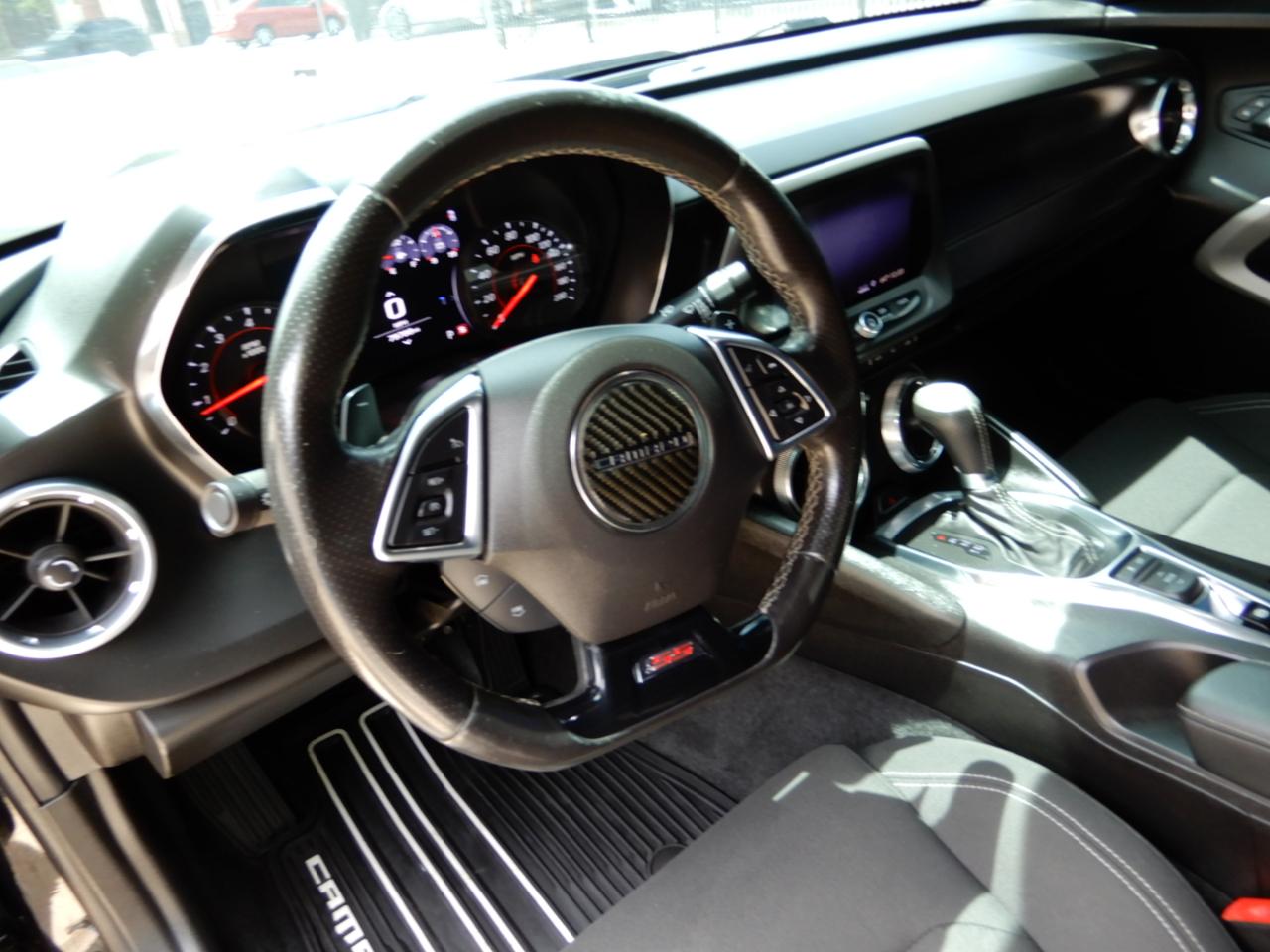 Chevrolet Camaro 2dr Cpe 1SS 2019