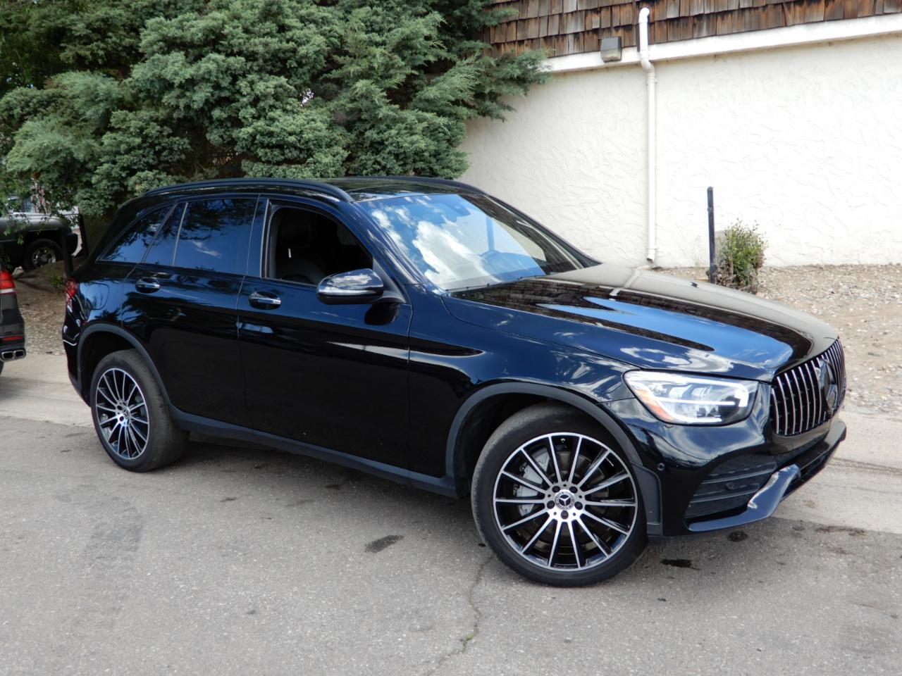 Mercedes-Benz GLC GLC 300 4MATIC SUV 2021