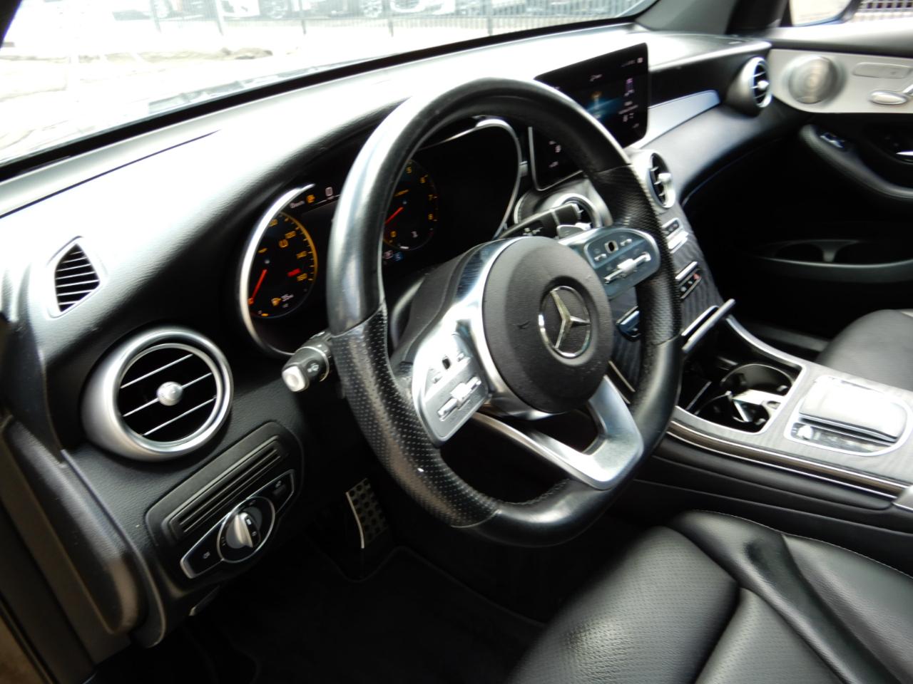 Mercedes-Benz GLC GLC 300 4MATIC SUV 2021