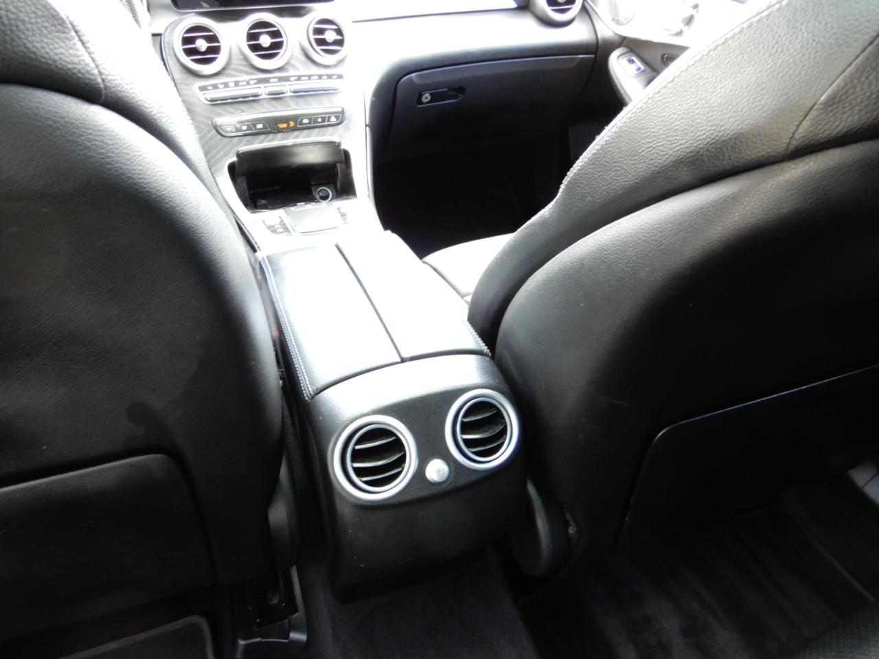 Mercedes-Benz GLC GLC 300 4MATIC SUV 2021