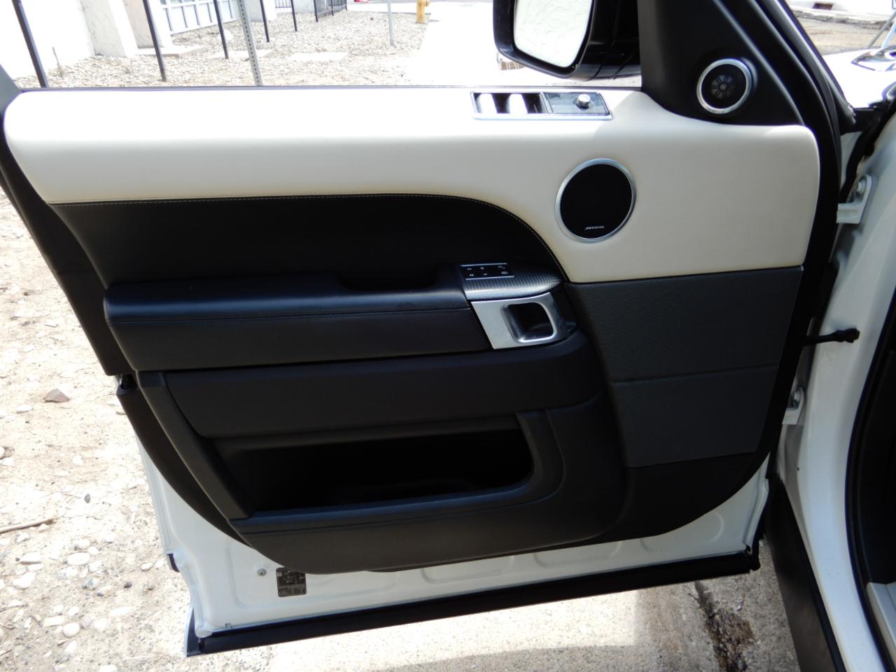 Land Rover Range Rover Sport Turbo i6 MHEV HST 2020