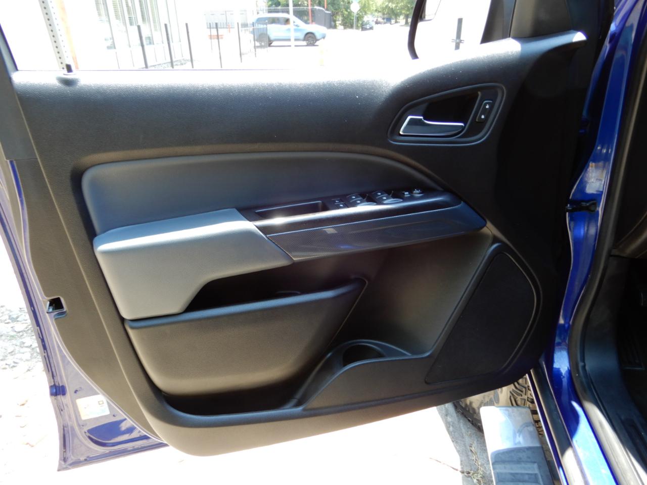 Chevrolet Colorado 4WD Crew Cab 140.5" Z71 2017