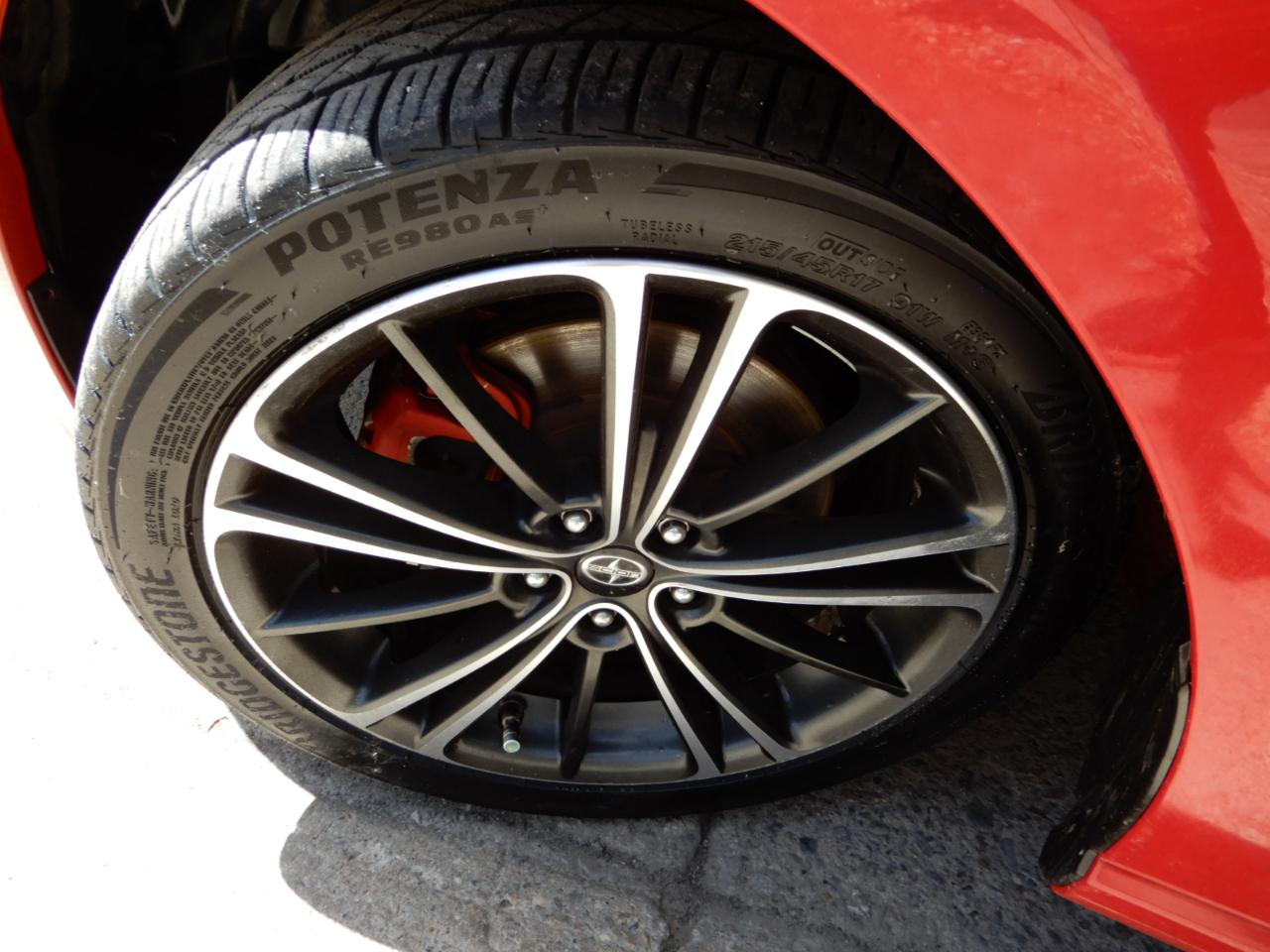 Scion FR-S 2dr Cpe Man (Natl) 2015