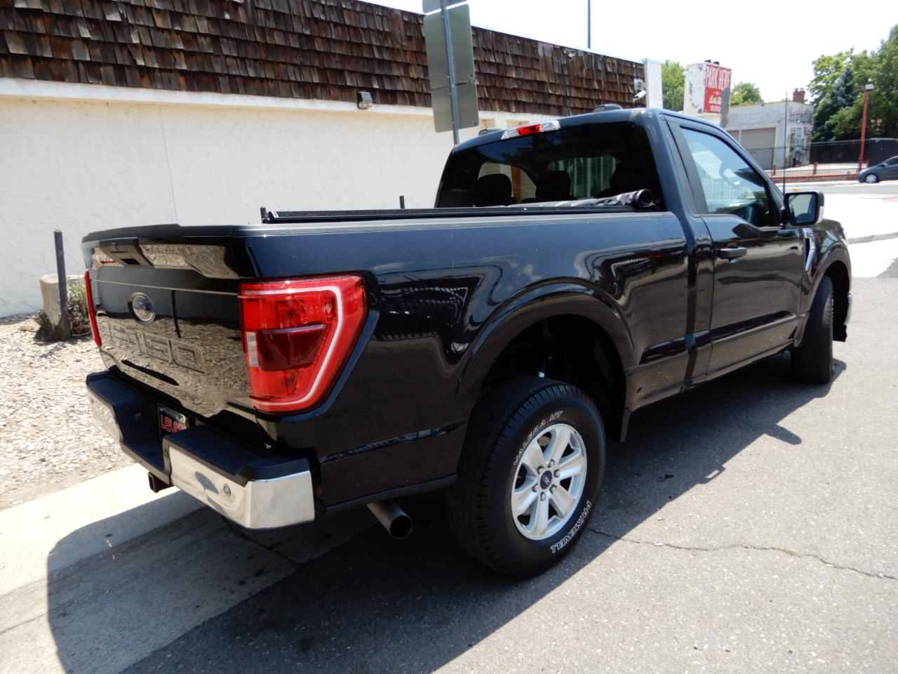 Ford F-150 XLT 2WD Reg Cab 6.5' Box 2021