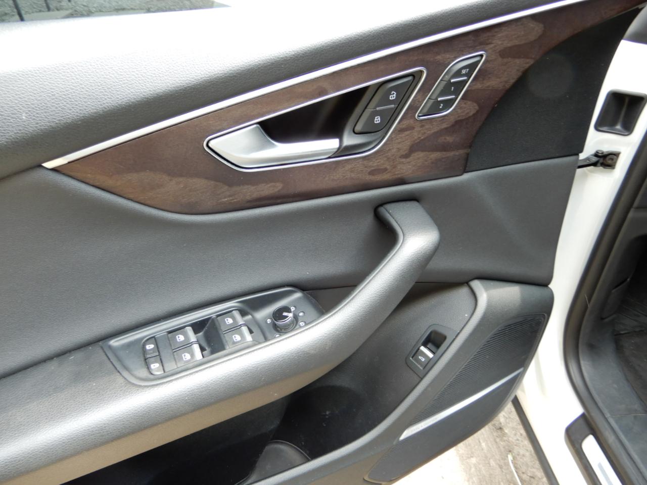 Audi Q8 Prestige 55 TFSI quattro 2019
