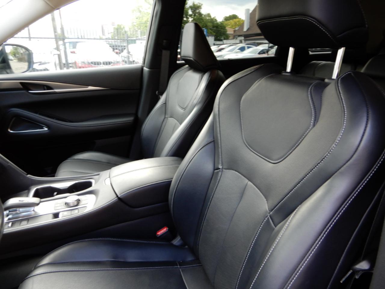 Infiniti QX60 LUXE AWD 2023