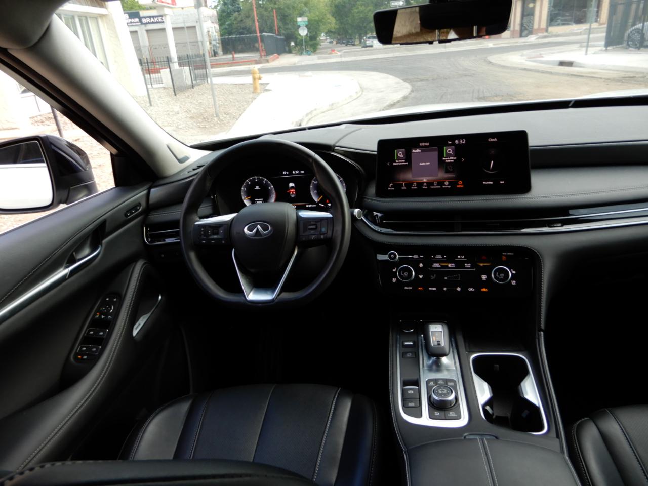 Infiniti QX60 LUXE AWD 2023