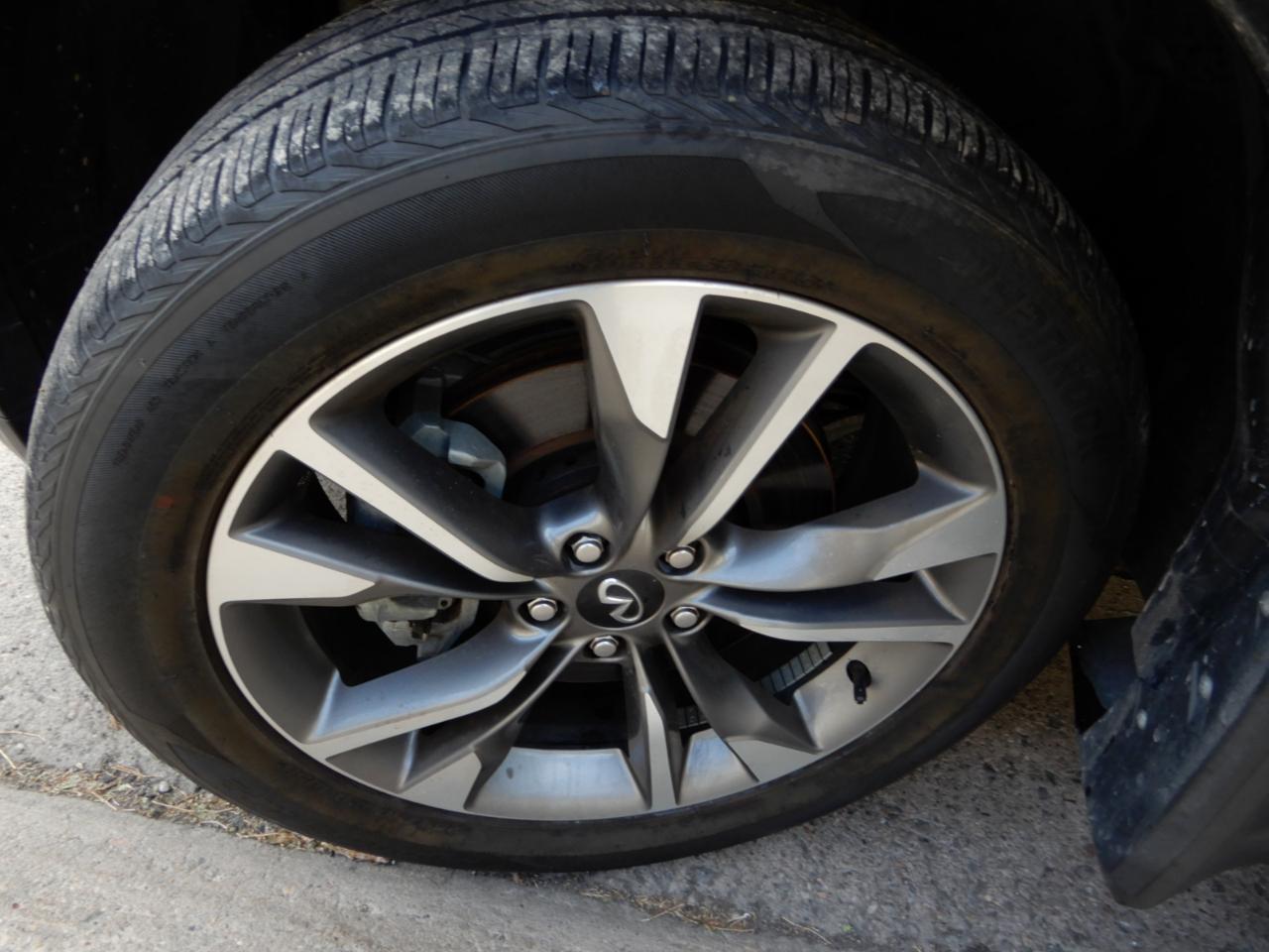 Infiniti QX60 LUXE AWD 2023