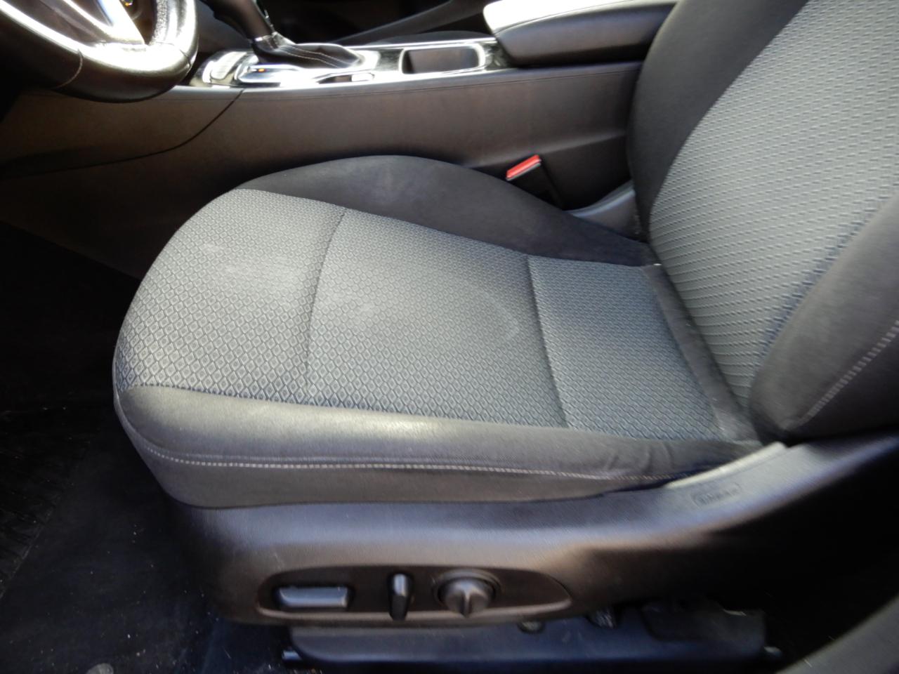 Buick Regal TourX 5dr Wgn Preferred AWD 2018