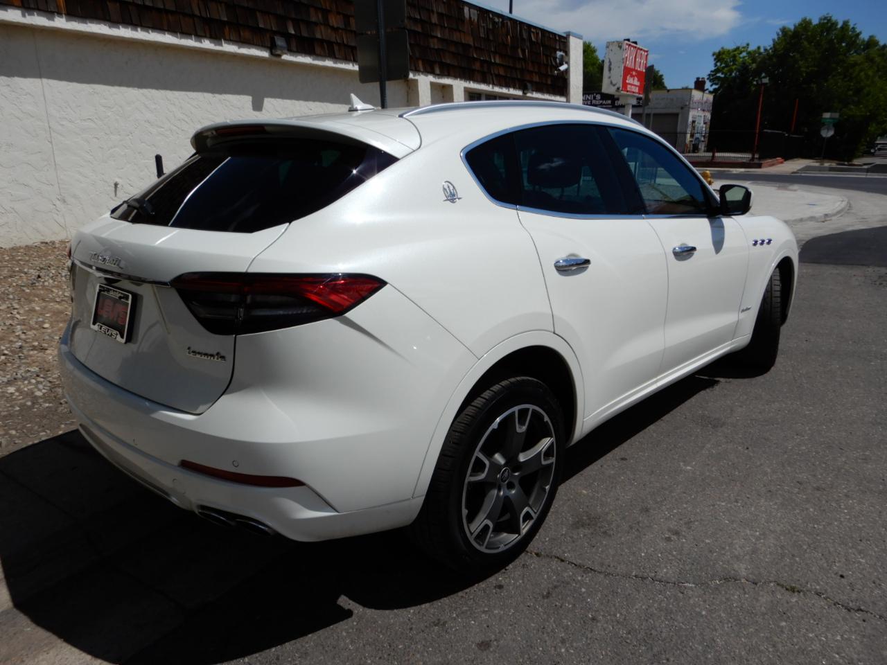 Maserati Levante GranLusso 3.0L 2021