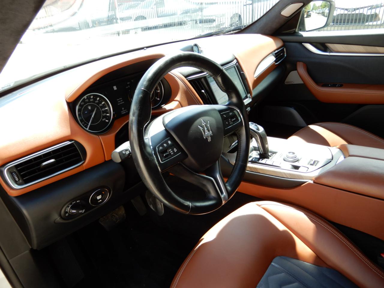Maserati Levante GranLusso 3.0L 2021