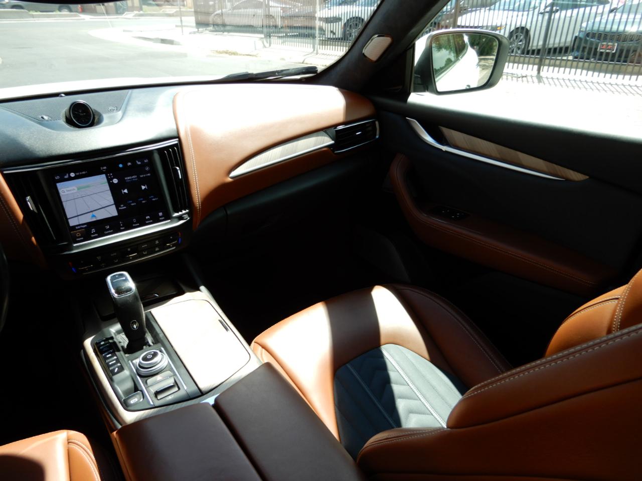 Maserati Levante GranLusso 3.0L 2021