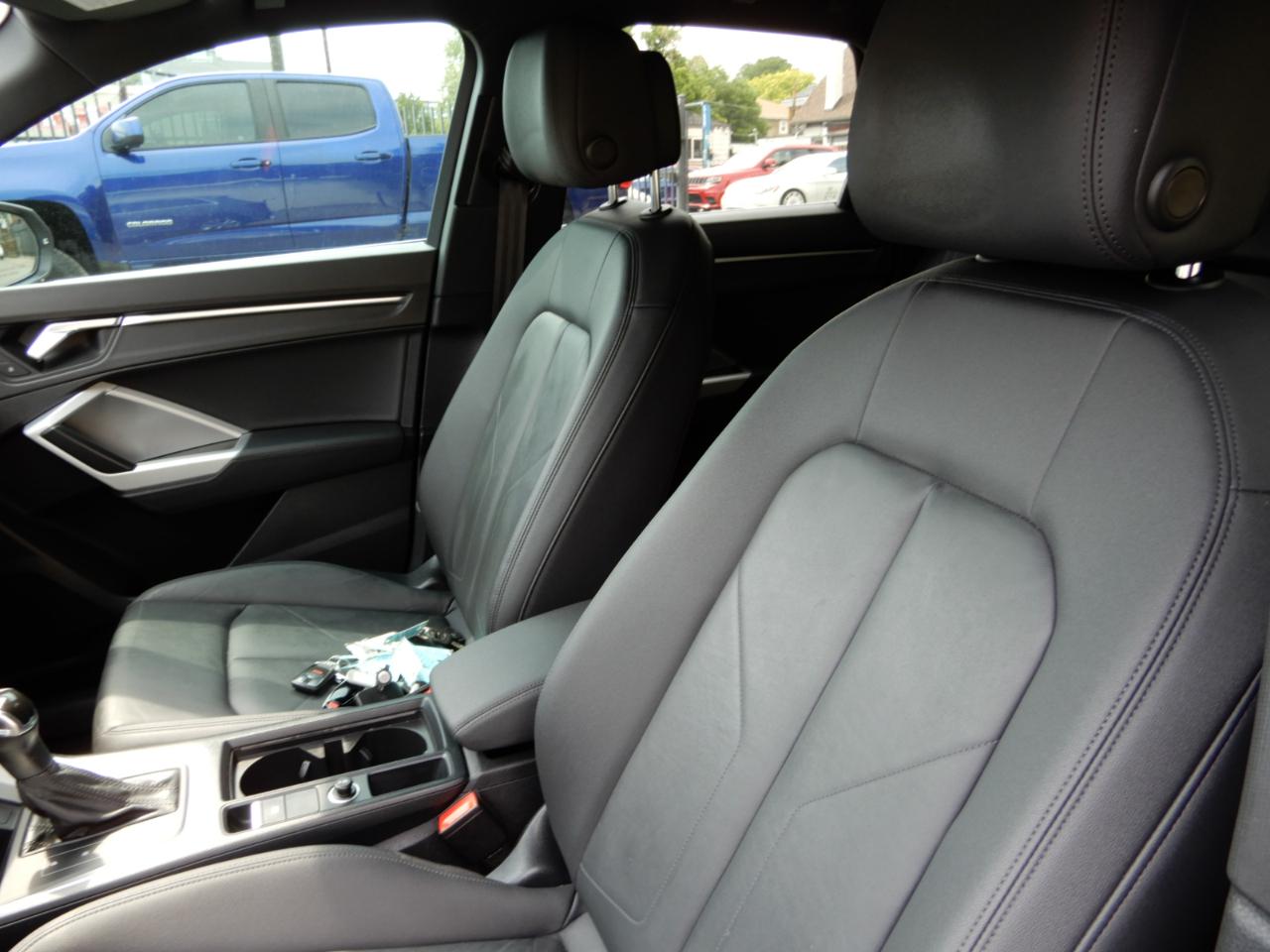 Audi Q3 S line Premium 45 TFSI quattro 2021