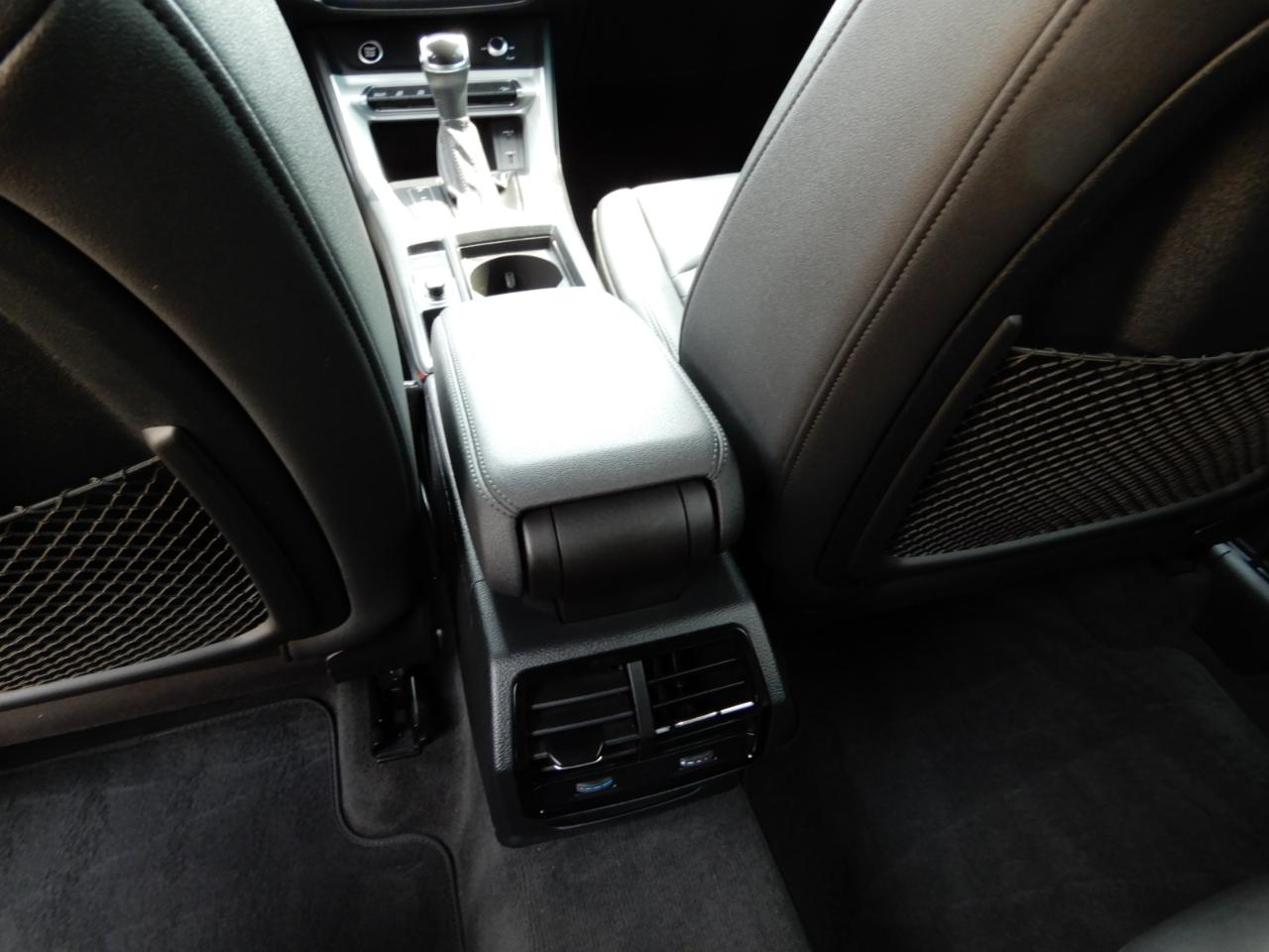 Audi Q3 S line Premium 45 TFSI quattro 2021