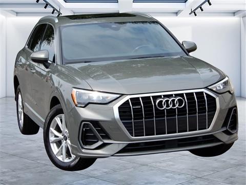 2021 Audi Q3 S line Premium 45 TFSI quattro