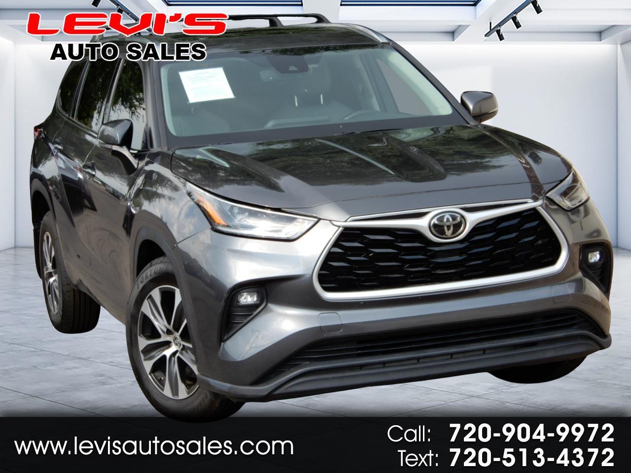 Toyota Highlander XLE AWD (Natl) 2021
