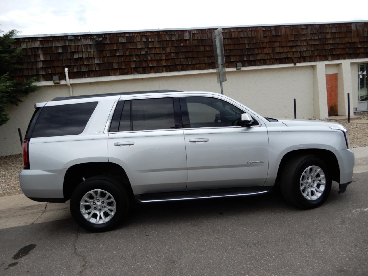GMC Yukon 4WD 4dr SLT 2020
