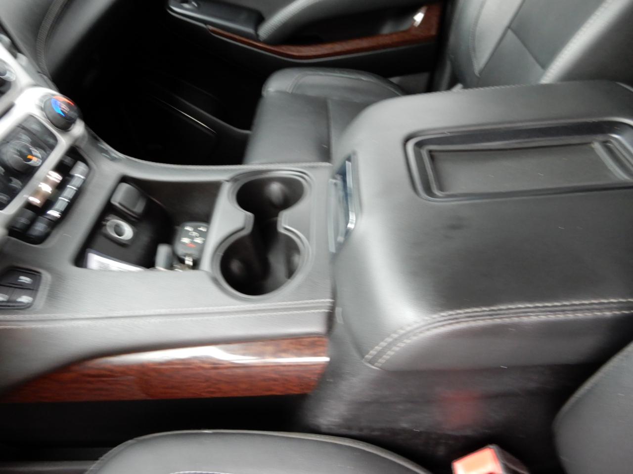 GMC Yukon 4WD 4dr SLT 2020