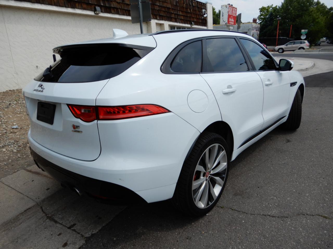 Jaguar F-Pace S AWD 2019