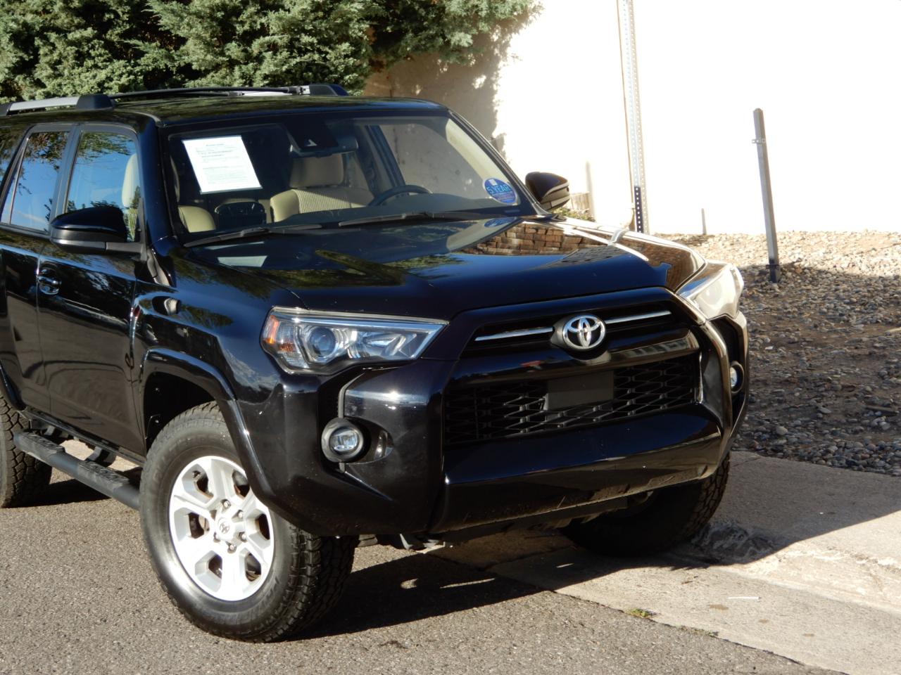 Toyota 4Runner SR5 4WD (Natl) 2022