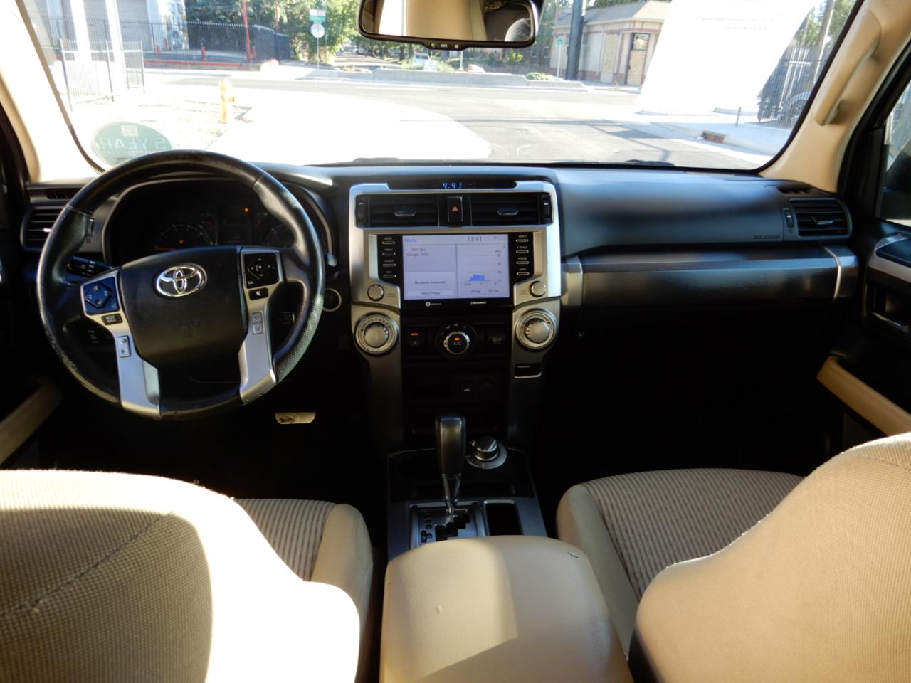 Toyota 4Runner SR5 4WD (Natl) 2022
