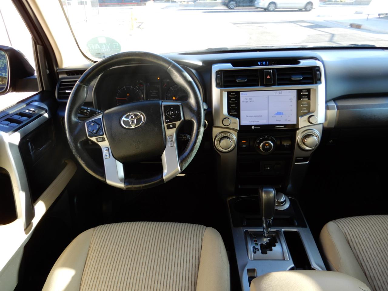 Toyota 4Runner SR5 4WD (Natl) 2022